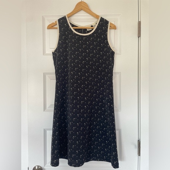 GAP Dresses & Skirts - Vintage 90s GAP Black and Cream Floral Sleeveless Dress, size small